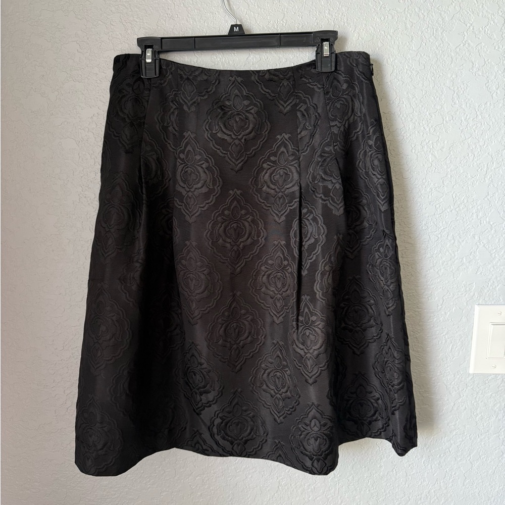 Talbots NWT Size 12 Brocade black skirt
